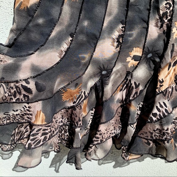 ❤️SOLD ON DEPOP❤️ Vintage 90s Y2K Goth Fairy Skirt Leopard Animal Print Floral - Picture 2 of 4